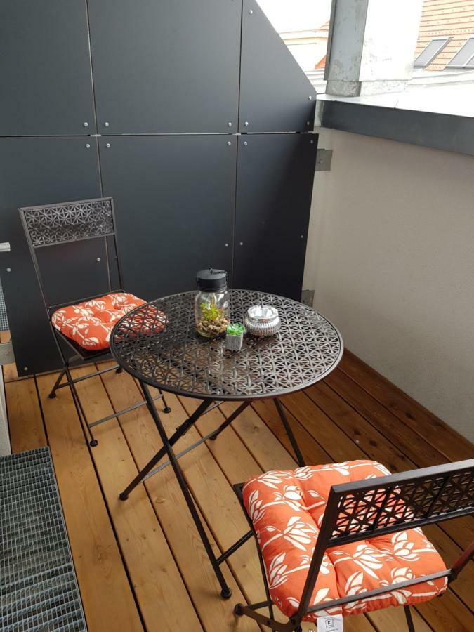 Tina'S Apartment Vienna Exterior photo
